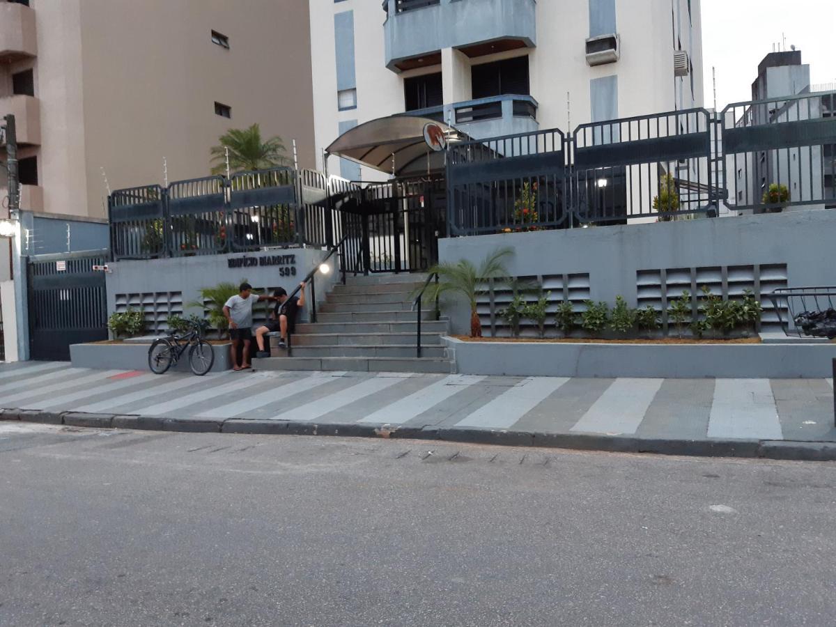 Apartamento Biarritz C/ Wi-Fi Гуаружа Екстер'єр фото